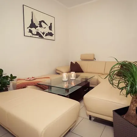 Zur Alten Schule Burg